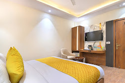 Hotel Saina International
